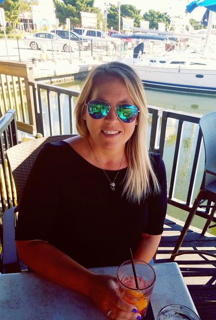 Lori Lee Lee Shull