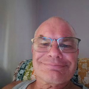 Mark E Olen