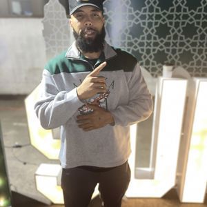 Angel Vazquez