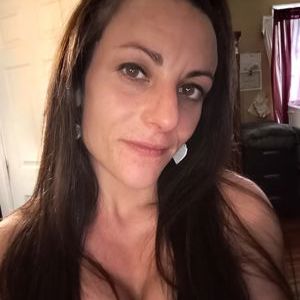 Sandra Bee