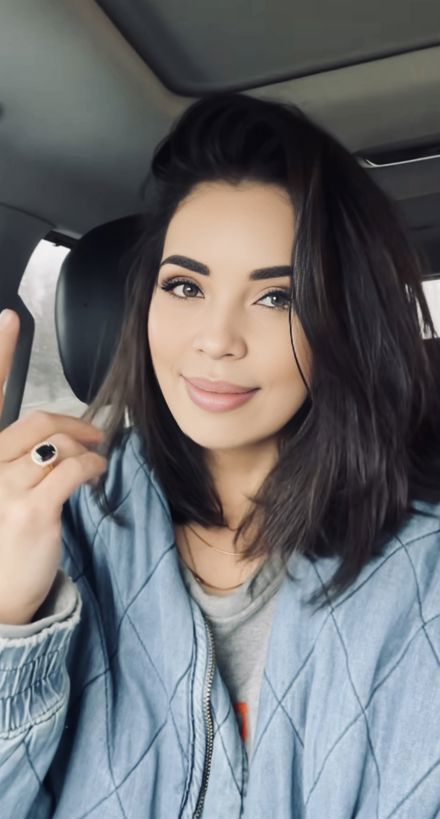 Tania Abenojar