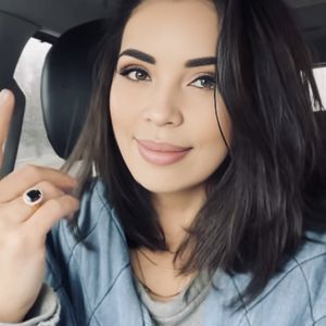Tania Abenojar