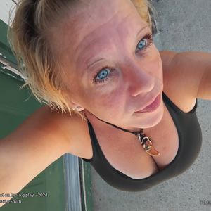 Destri Olivia Smith