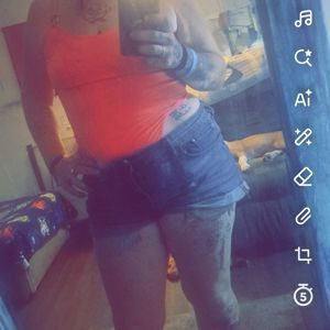 Mae Lace
