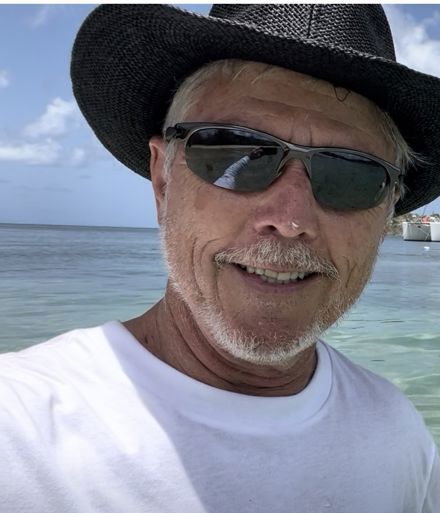 Bruce Swezey