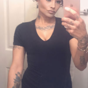 Carrie De La Vega