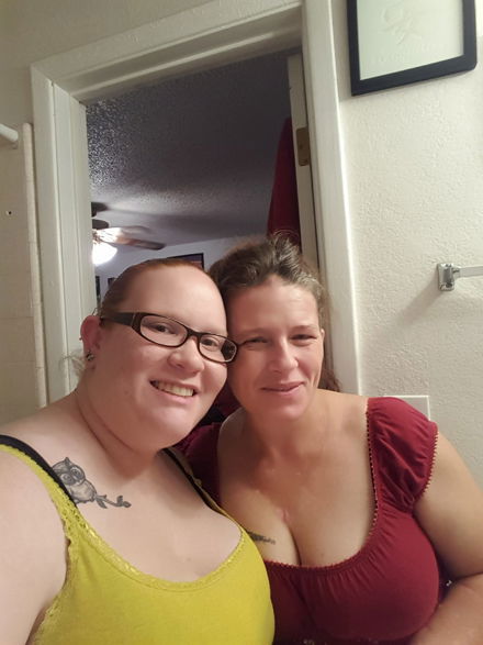Melanie Luv Kristine Ahart