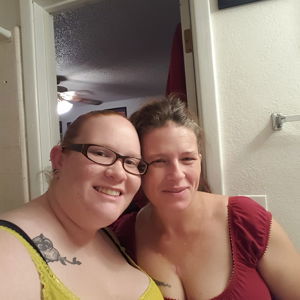 Melanie Luv Kristine Ahart