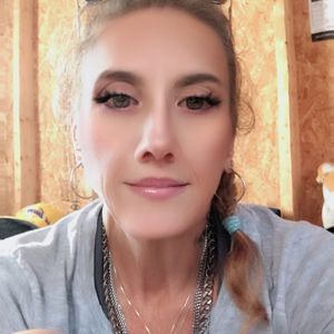 Jennifer Collins