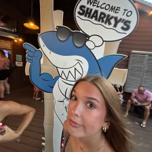 Shana Durst