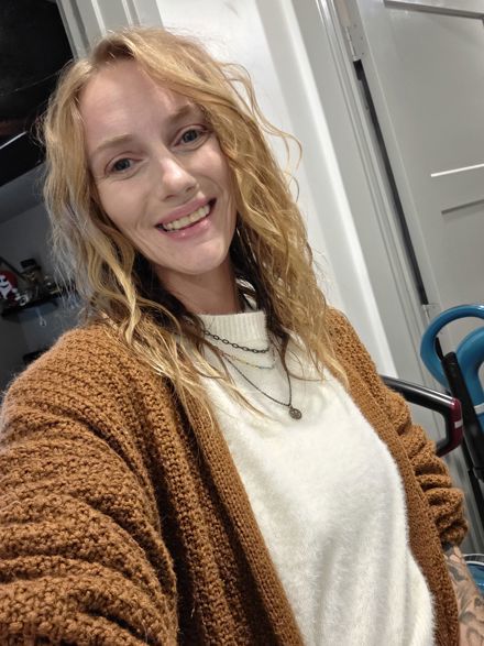 Amanda James