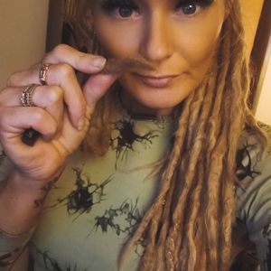 Angela Martt