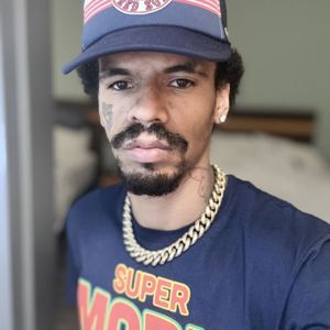 Himothy Banks
