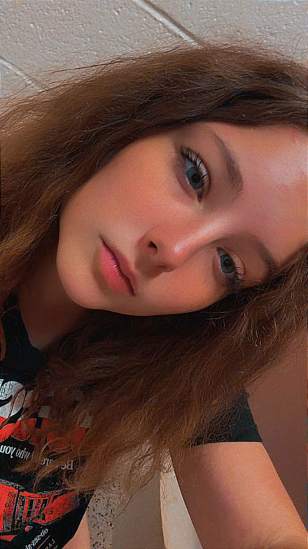 Courtney Andrezywski