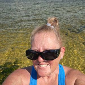 Laura J Ford