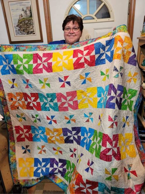 5th raffle winner received her quilt