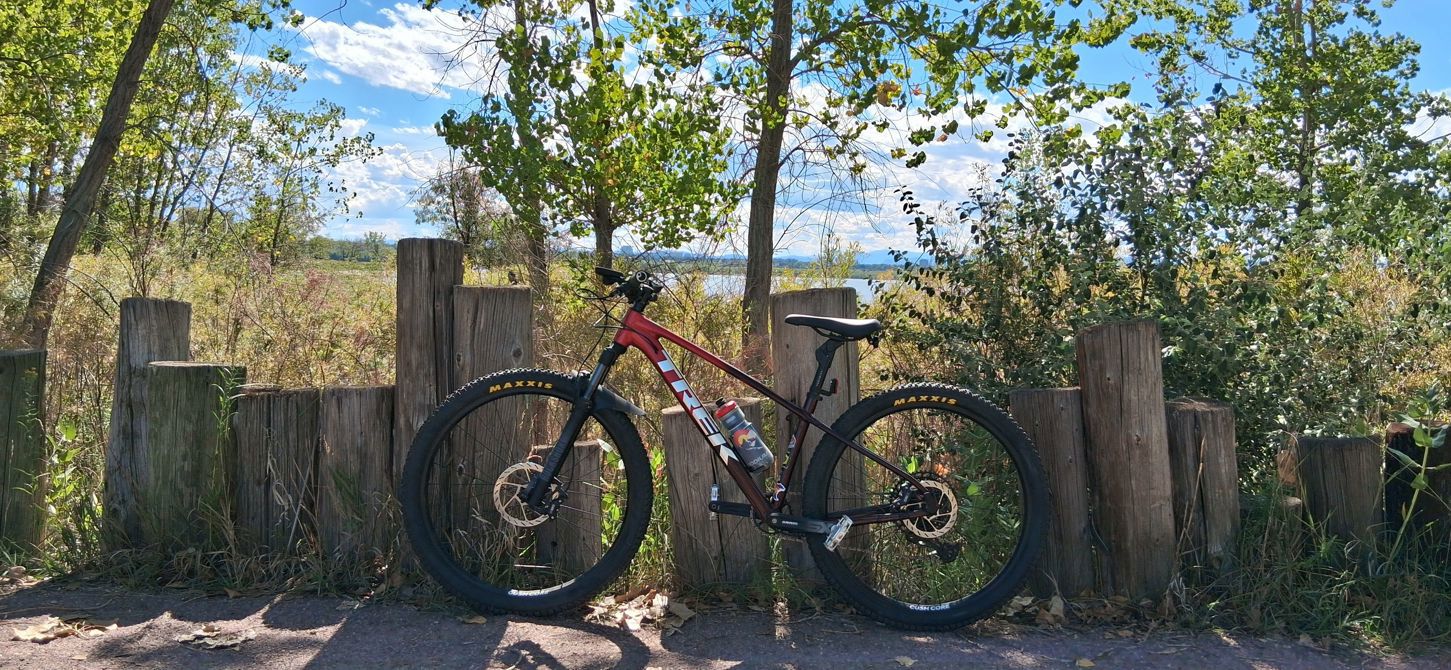2026 #gccusa Bike Check - Trek Marlin 7 Gen 3 Fury Red Fade (S)